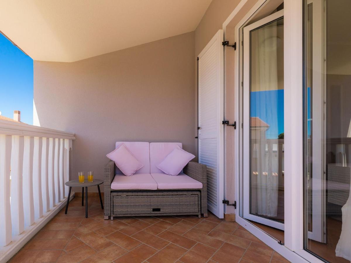 Holiday Home Villa Valentina Loborika Esterno foto