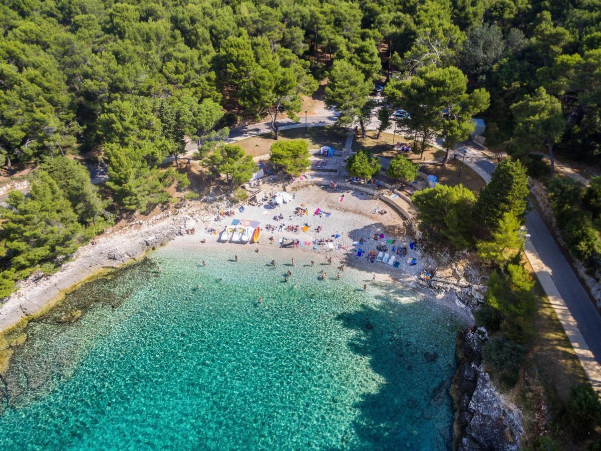 Holiday Home Villa Valentina Loborika Esterno foto